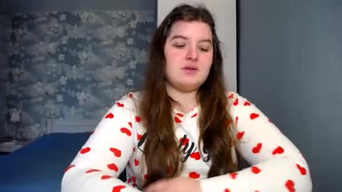 Snapshot of elanis_blair chatting on 8, 3, 2025 Elanis online show from 8, 3, 2025