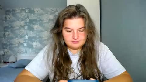 Snapshot of elanis_blair chatting on 24, 9, 2025 Elanis online show from 24, 9, 2025