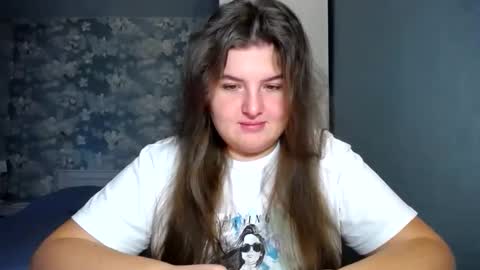 Elanis online show from 21, 11, 2025