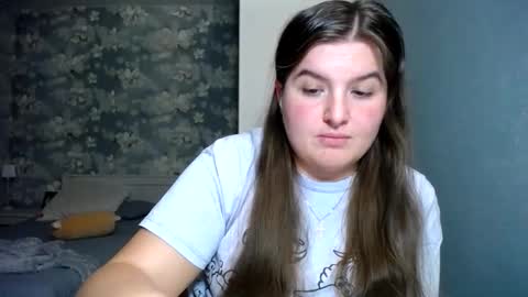 Elanis online show from 18, 4, 2026