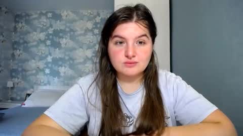 Elanis online show from 25, 4, 2026