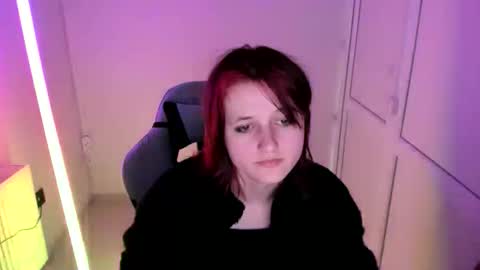 Snapshot of elara_muse chatting on 28, 4, 2026 Evie online show from 28, 4, 2026