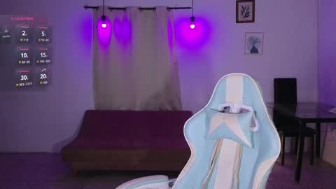 elaseles23 online show from 8, 11, 2025