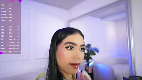 Snapshot of elasummeer chatting on 19, 2, 2025 Elasummeer online show from 19, 2, 2025