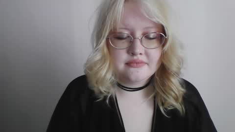 elayne_sweet online show from 28, 2, 2026