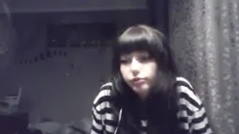 Snapshot of elaynetanton chatting on 23, 4, 2026 Lia online show from 23, 4, 2026