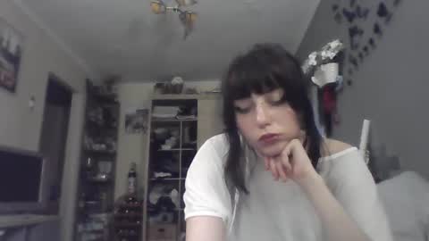 Snapshot of elaynetanton chatting on 21, 7, 2026 Lia online show from 21, 7, 2026