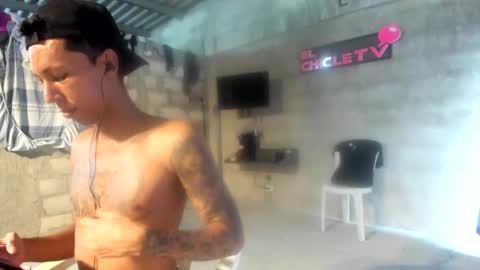 El CHICLE TV - SHOW online show from 8, 1, 2025