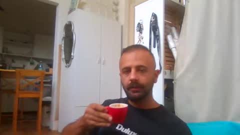 daniel18cmx online show from 23, 10, 2025