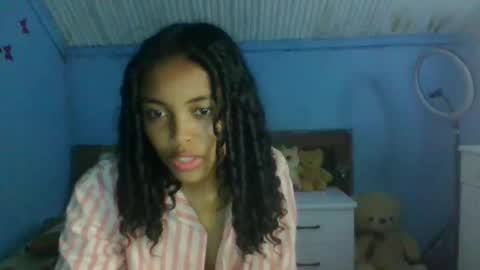 Snapshot of eldie69 chatting on 24, 10, 2025 eldie69 online show from 24, 10, 2025