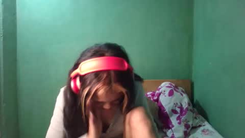 Snapshot of eldie69 chatting on 21, 4, 2026 eldie69 online show from 21, 4, 2026