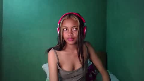 Snapshot of eldie69 chatting on 5, 5, 2026 eldie69 online show from 5, 5, 2026