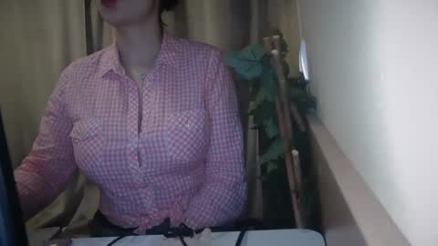 Snapshot of electrocute_me chatting on 23, 2, 2025 Julia Follow me on Onlyfansju grosroberts online show from 23, 2, 2025