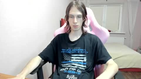 Snapshot of eleganc3 chatting on 24, 9, 2025 eleganc3 online show from 24, 9, 2025