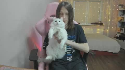 Snapshot of eleganc3 chatting on 2, 2, 2026 eleganc3 online show from 2, 2, 2026