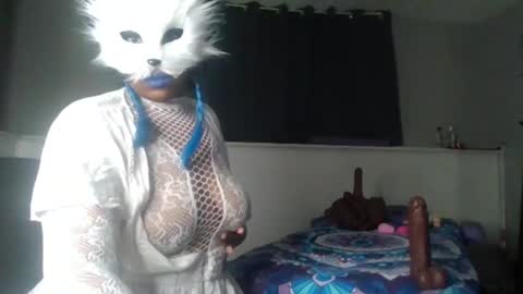 Snapshot of elegant_dash chatting on 18, 11, 2025 Jordan online show from 18, 11, 2025