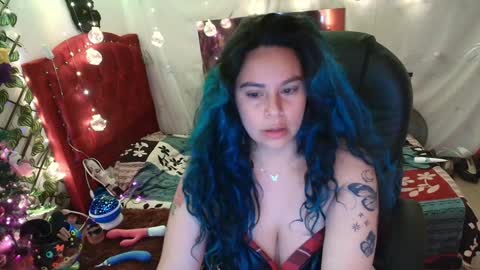 Snapshot of elektra_32 chatting on 6, 1, 2025 elektra online show from 6, 1, 2025