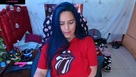 Snapshot of elektra_32 chatting on 19, 1, 2025 elektra online show from 19, 1, 2025