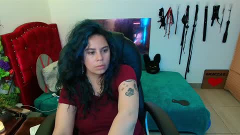 Snapshot of elektra_32 chatting on 26, 2, 2025 elektra online show from 26, 2, 2025