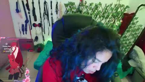 Snapshot of elektra_32 chatting on 4, 10, 2025 elektra online show from 4, 10, 2025