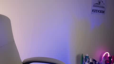 Snapshot of elektra_sky11 chatting on 6, 1, 2025  Elektra Sky  online show from 6, 1, 2025