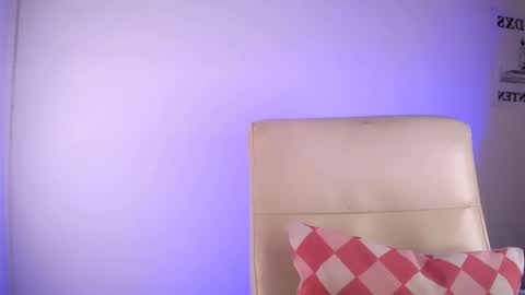 Snapshot of elektra_sky11 chatting on 9, 3, 2025  Elektra Sky  online show from 9, 3, 2025