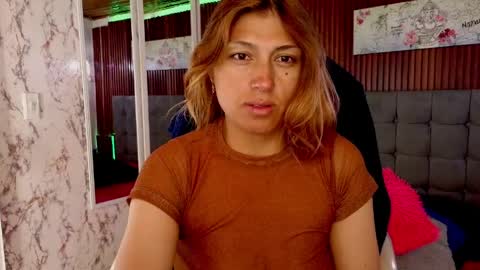 Snapshot of elena_detroya_ chatting on 4, 4, 2026 Elena online show from 4, 4, 2026