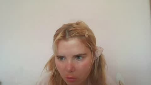Snapshot of elenaflirt chatting on 28, 6, 2026 Elena online show from 28, 6, 2026