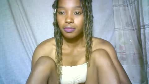 elenah013 online show from 6, 2, 2025