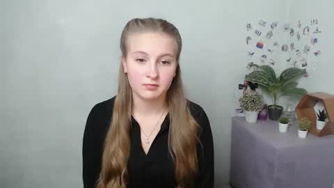 Elena online show from 4, 11, 2025