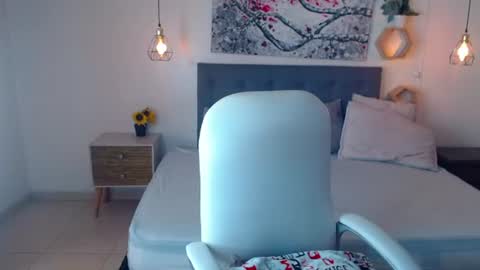 Snapshot of elenna__ chatting on 13, 7, 2026 Elenna online show from 13, 7, 2026