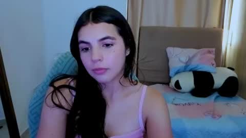 Snapshot of elenna_hotx chatting on 24, 7, 2026 agnes online show from 24, 7, 2026