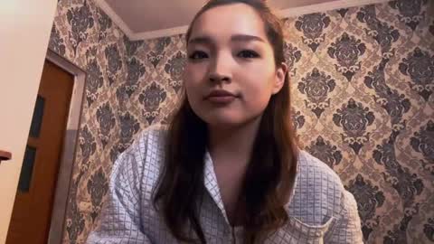 Snapshot of eleonoratompson chatting on 12, 4, 2026 Hanna online show from 12, 4, 2026