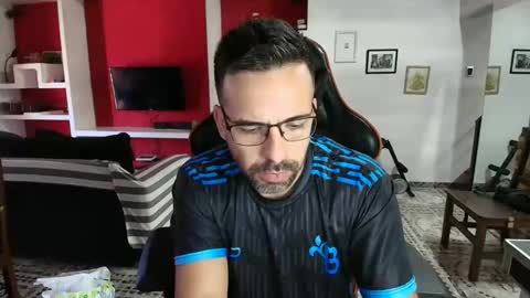 elfetas online show from 2, 1, 2025