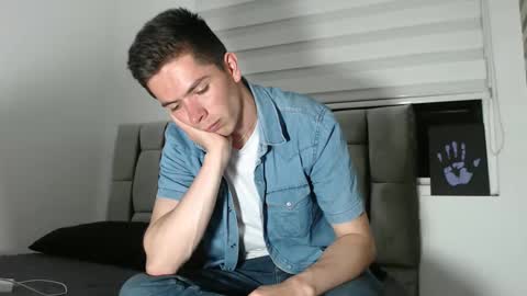 Elian online show from 2, 1, 2025