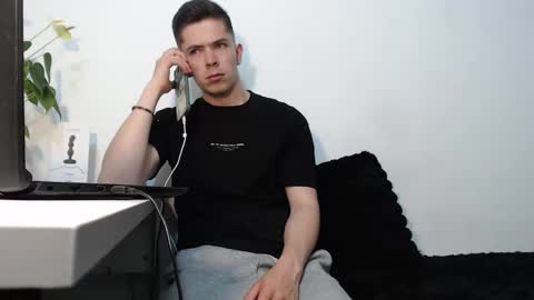 Snapshot of elian_tg chatting on 14, 3, 2026 Elian online show from 14, 3, 2026