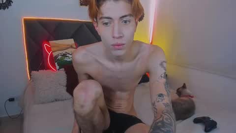 Snapshot of eliann_adam chatting on 14, 2, 2025 eliann_adam online show from 14, 2, 2025