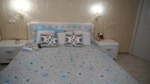 Luna online show from 1, 4, 2026