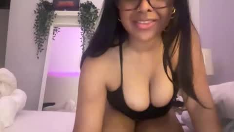 Snapshot of elibabyyy2 chatting on 8, 2, 2026 elibabyyy2 online show from 8, 2, 2026