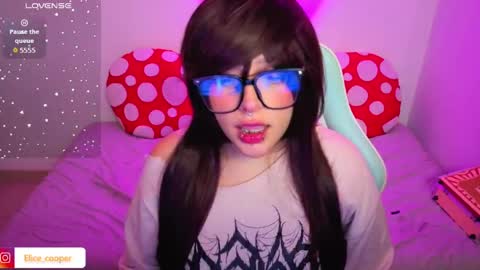 Elice Cooper new account online show from 10, 4, 2026