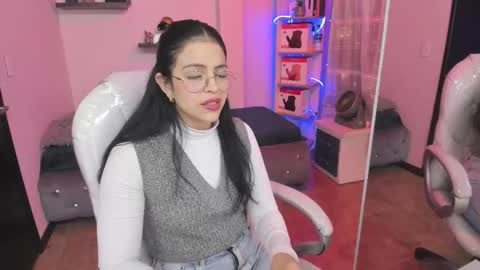 Snapshot of eliie_ruizz chatting on 19, 2, 2025 Eliie online show from 19, 2, 2025