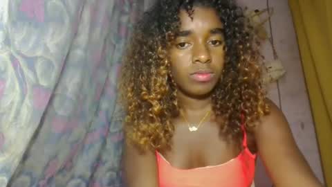 Snapshot of elina981 chatting on 20, 4, 2026 elina981 online show from 20, 4, 2026