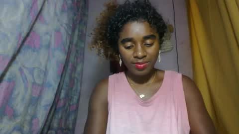 Snapshot of elina981 chatting on 2, 5, 2026 elina981 online show from 2, 5, 2026