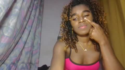 Snapshot of elina981 chatting on 8, 5, 2026 elina981 online show from 8, 5, 2026