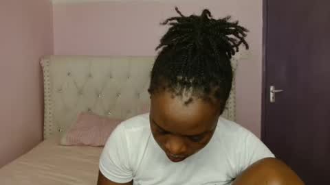 elina_gee online show from 18, 1, 2026