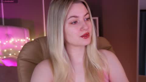 Elina online show from 11, 2, 2025