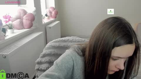 elina_x online show from 3, 4, 2026