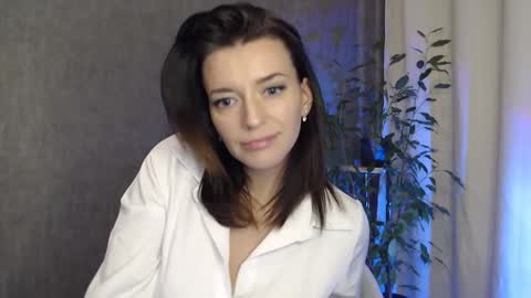 Snapshot of elinapretty chatting on 7, 12, 2024 Elina online show from 7, 12, 2024