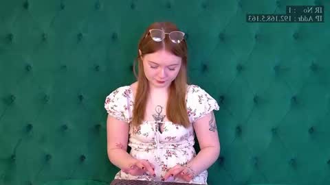 Snapshot of elinavale chatting on 1, 3, 2026 elinavale online show from 1, 3, 2026