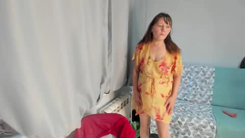 Snapshot of elis_gabbi chatting on 6, 11, 2025 Elis online show from 6, 11, 2025